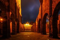 202311119454-architektur-ruine_der_totenkirech_treysa-nacht